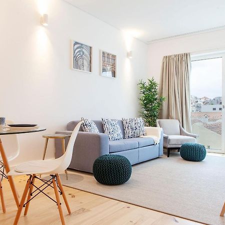 Santos Design Flat By Lovelystay Lisbona Esterno foto