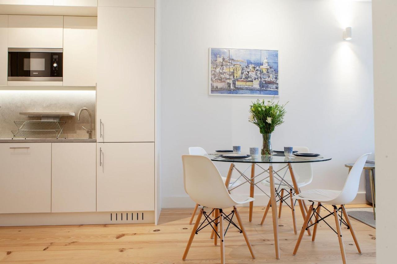 Santos Design Flat By Lovelystay Lisbona Esterno foto