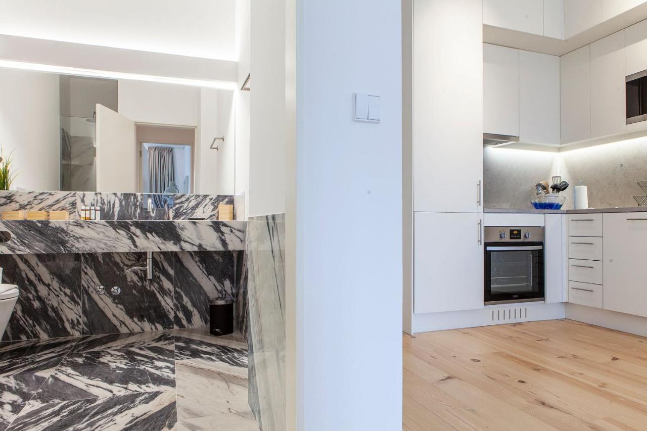Santos Design Flat By Lovelystay Lisbona Esterno foto