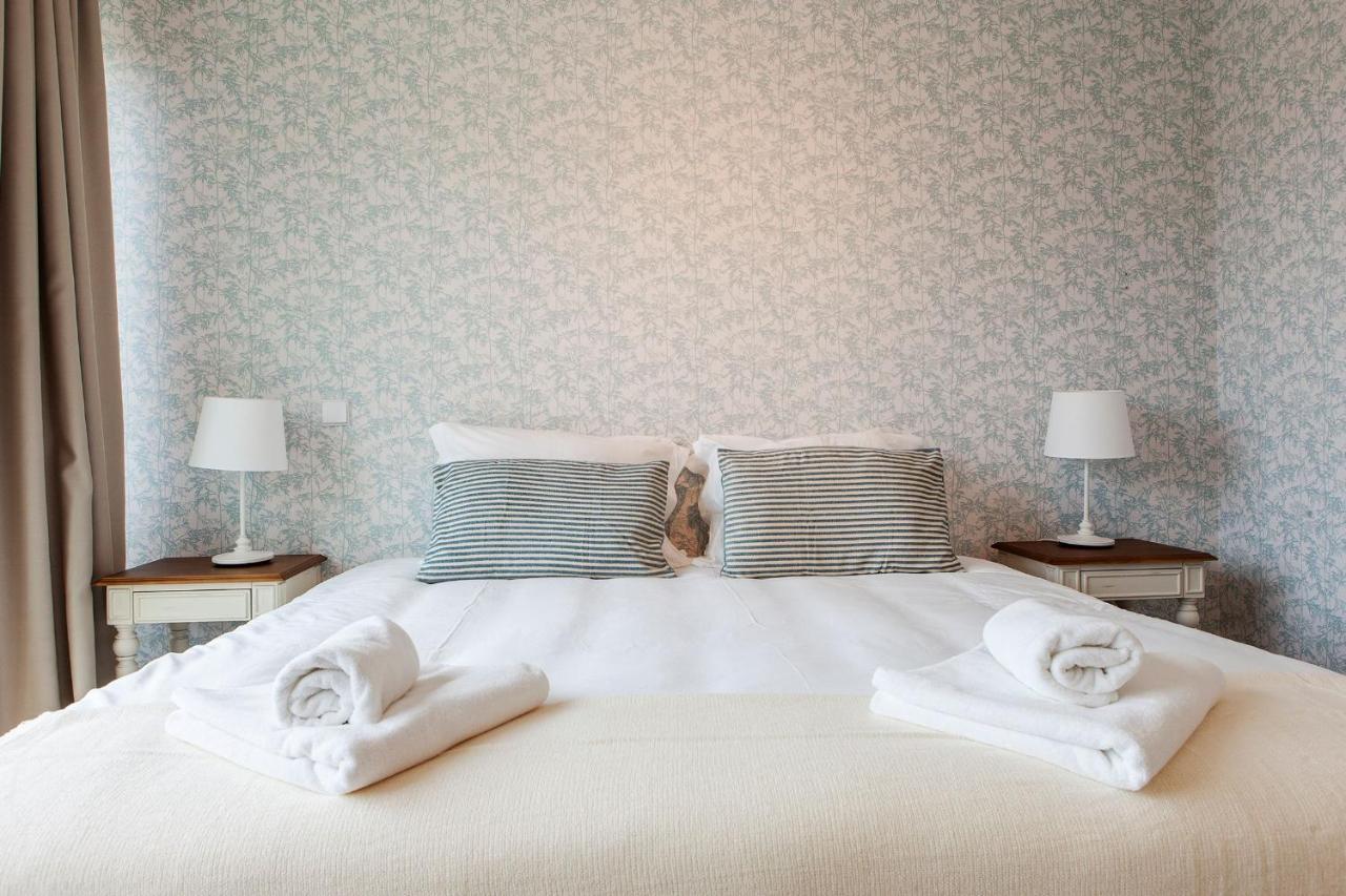 Santos Design Flat By Lovelystay Lisbona Esterno foto